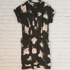 Banana Republic ☆ Magnolia Print Dress